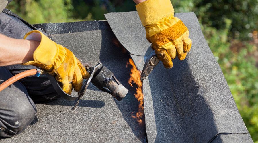 Expert new roof installation services in Cushing, IA