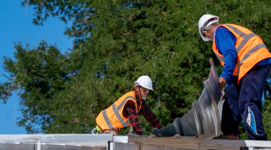 Professional new roof installation services in Cushing, IA